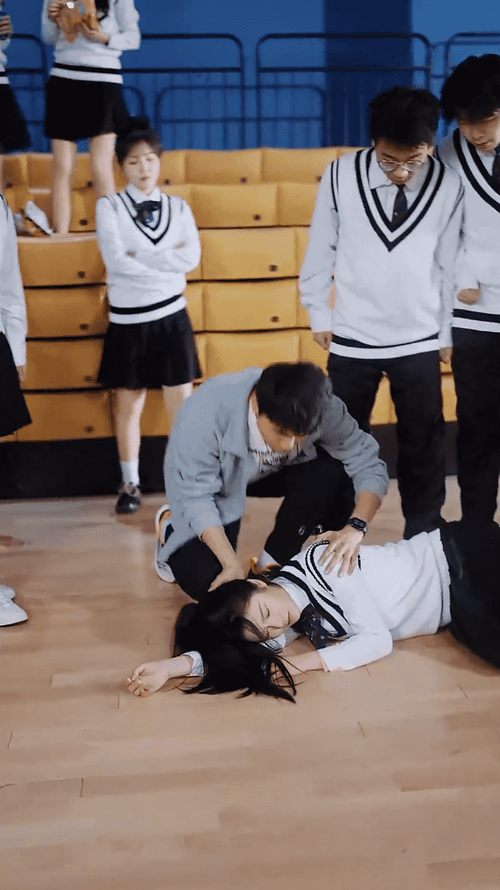 錯(cuò)愛甜妻買一送一(全集)